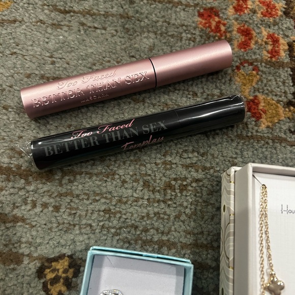 PLAY MYSTERY GAME $25/ SPOT TO WIN Coach x Keith Haring Crossbody EUC - Picture 10 of 16